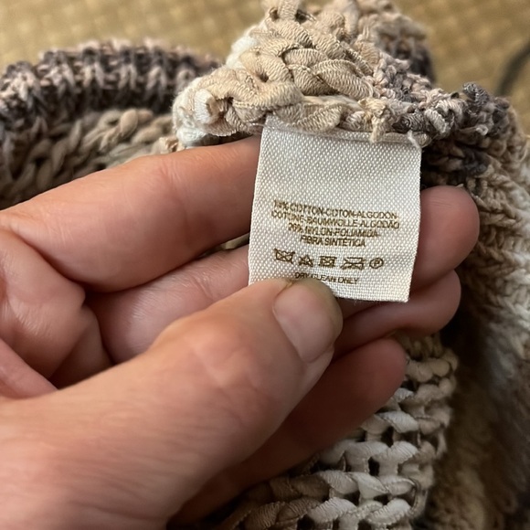 Free People Crochet Sweater XS Top
Long Sleeves BEIGE Ivory GREY
Boho Hippie - Picture 11 of 16